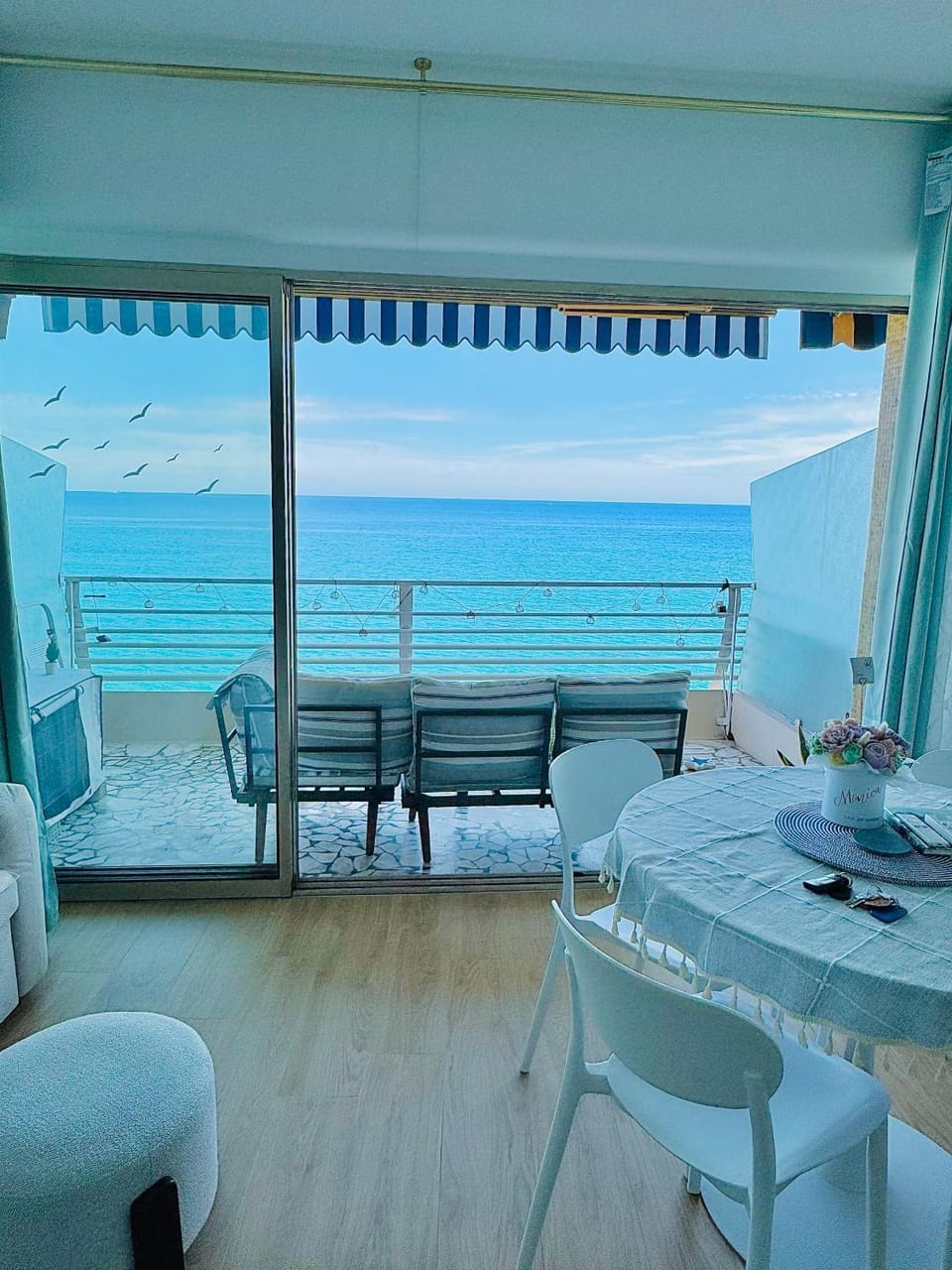 Day, Natural landscape, View (from property/room), Balcony/Terrace, Living room
