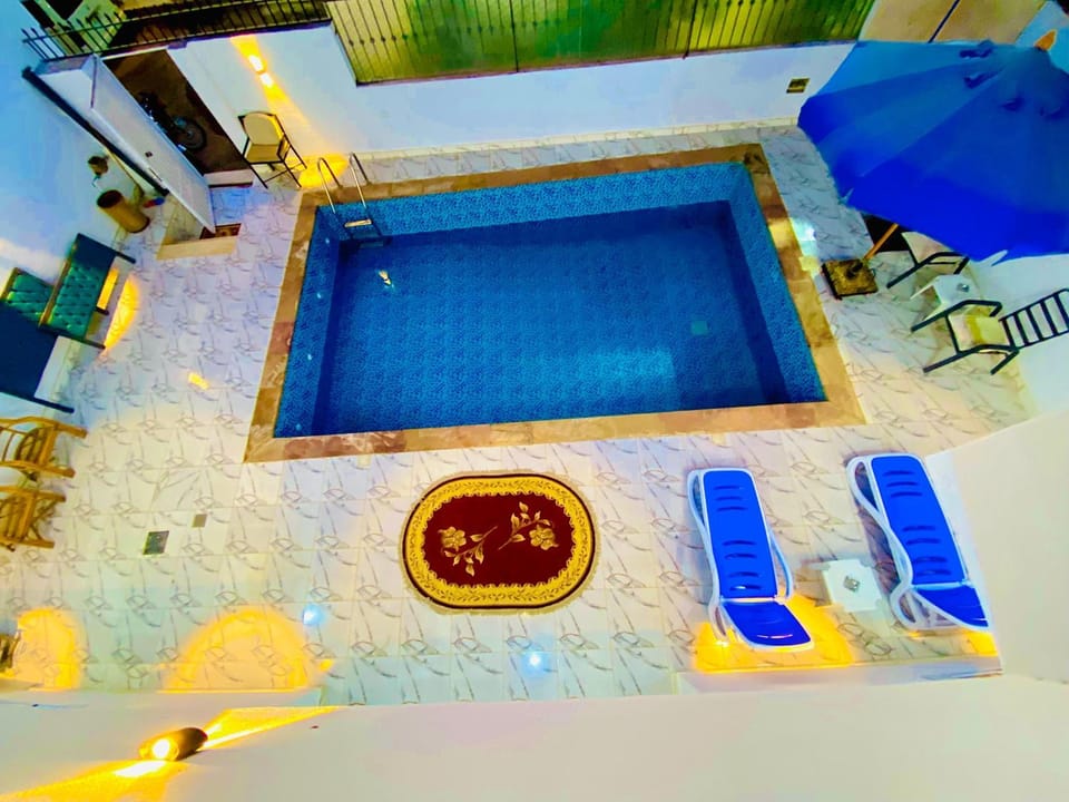 Pool view, Swimming pool