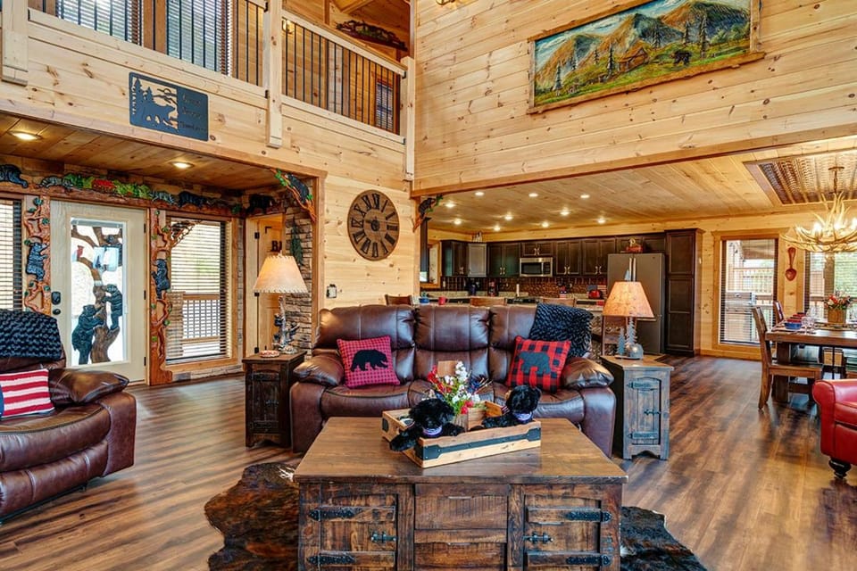 Luxury Cabin w All-Inclusive Resort Amenities Cabin in Pigeon Forge