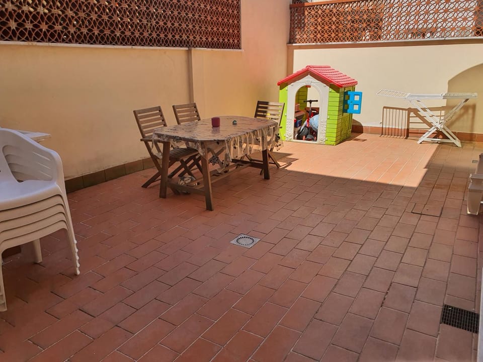 Children play ground, Game Room, Balcony/Terrace, Inner courtyard view
