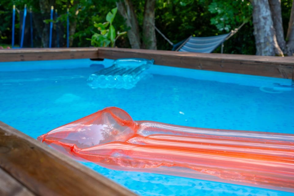 Day, Natural landscape, Pool view, Swimming pool
