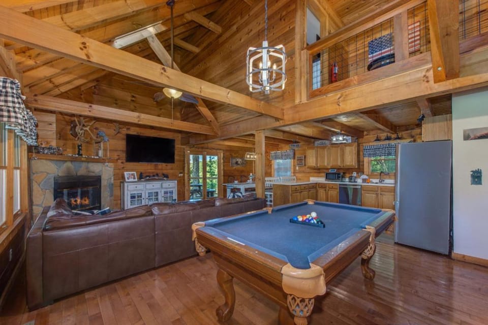 Bears on Beach Front by Avada Properties House in Gatlinburg