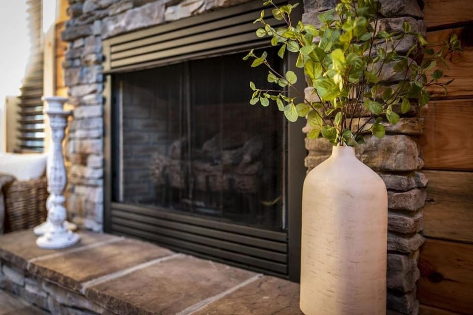 Bearadise by Avada Properties House in Sevierville