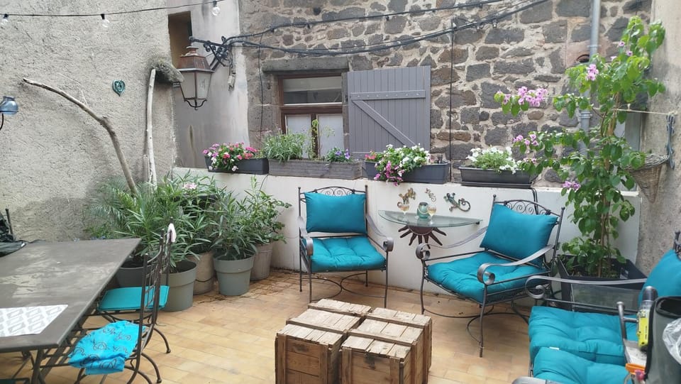appartement 56 m2 et grande terrasse 30m2 Apartment in Agde