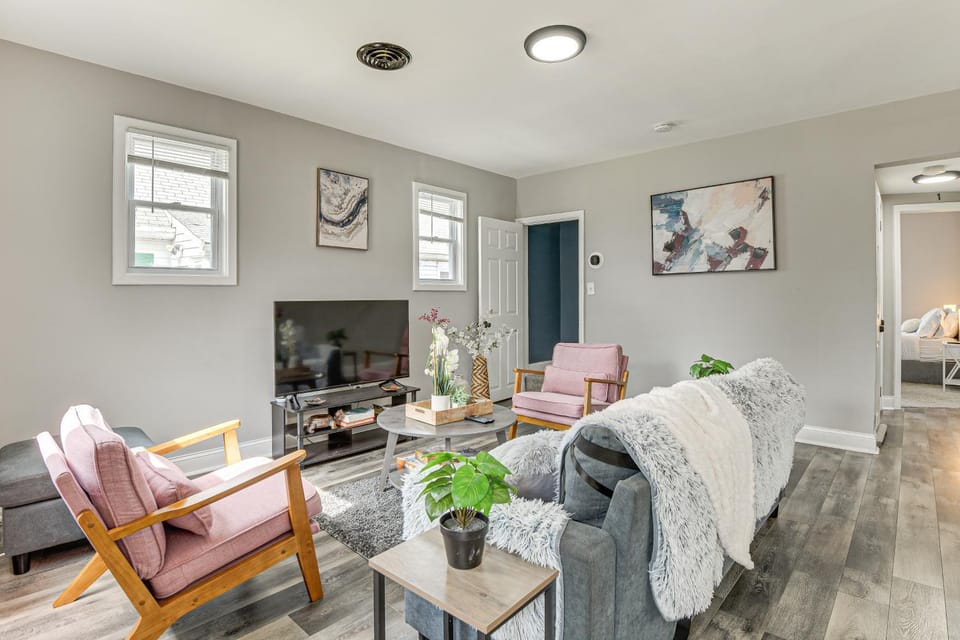 4 Mi to Universities: Quaint Parkville Apartment! Apartment in Baltimore