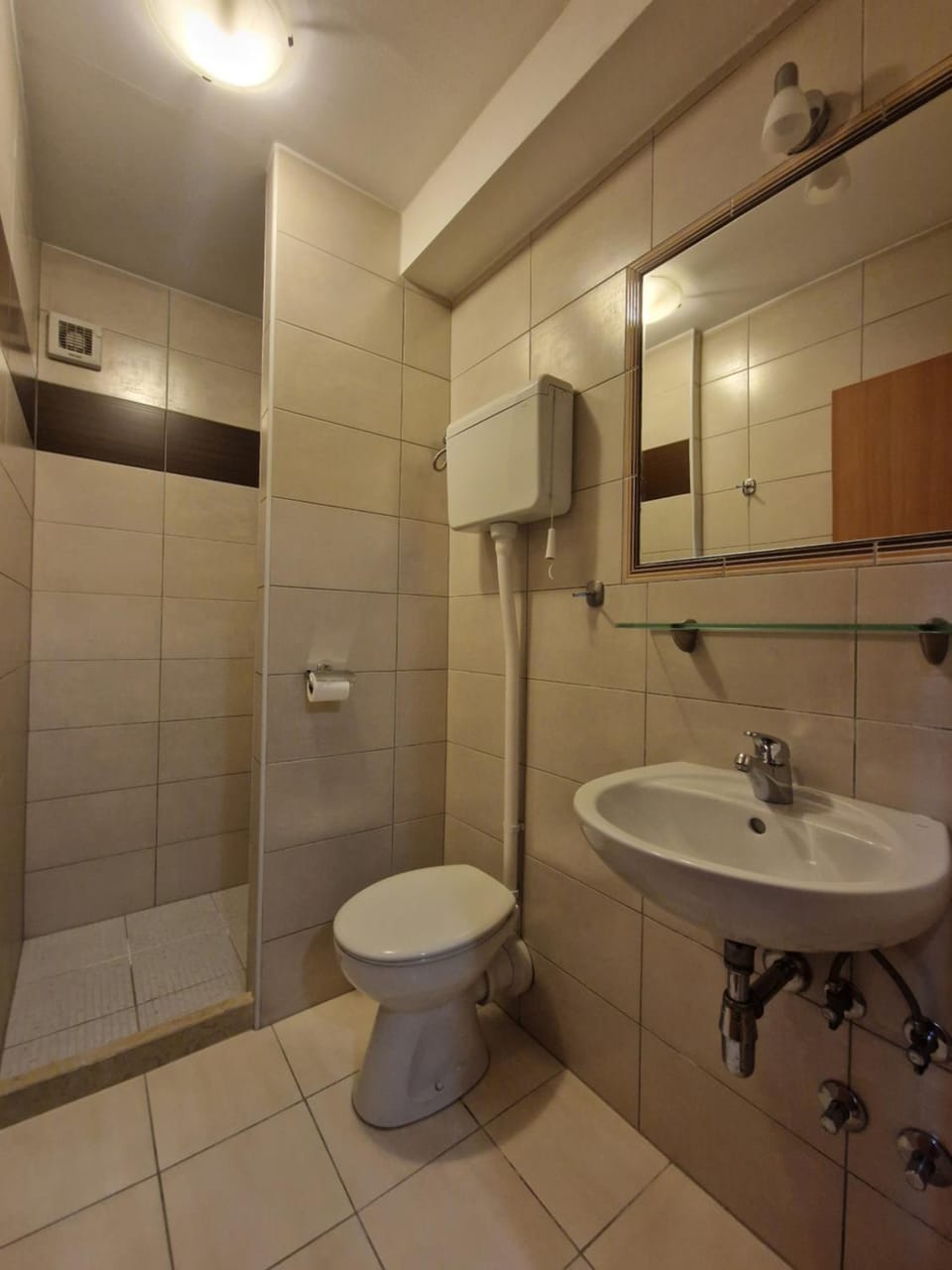 Shower, Toilet, Bathroom