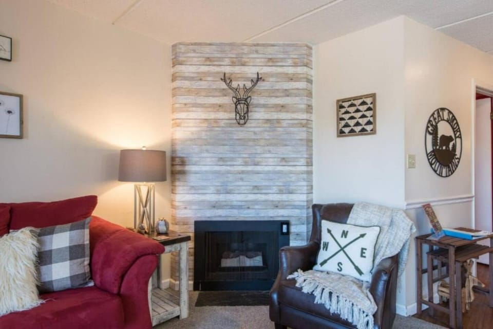 Heart of Gatlinburg by Avada Properties House in Gatlinburg