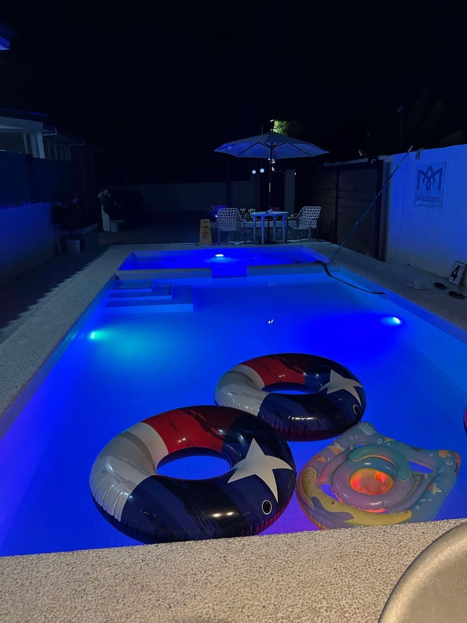 Night, Swimming pool