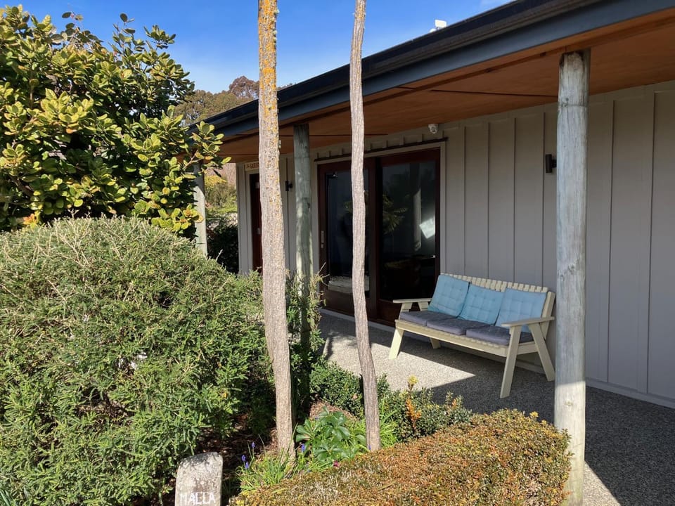 Birdsong Apartment in Tasman District, Tasman, New Zealand
