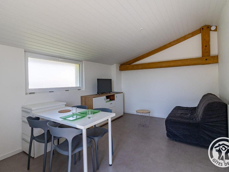 Studio cosy avec terrasse en campagne, proche Nantes - FR-1-622-109 House in Pays de la Loire