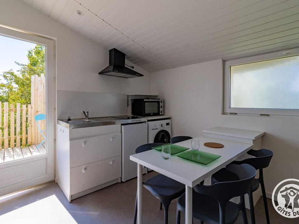 Studio cosy avec terrasse en campagne, proche Nantes - FR-1-622-109 House in Pays de la Loire