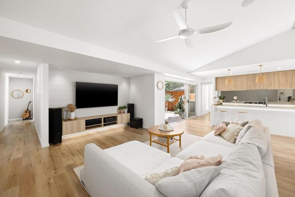 Coastal Home in Mooloolaba House in Buderim