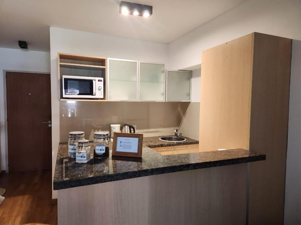 Coffee/tea facilities, Kitchen or kitchenette