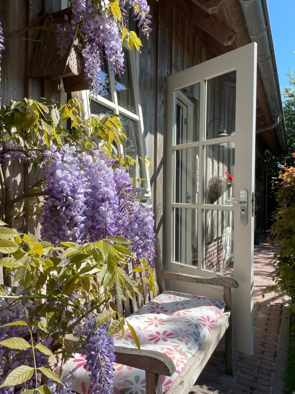 B&B De Pastorie bij Dokkum Bed and Breakfast in Friesland, Netherlands