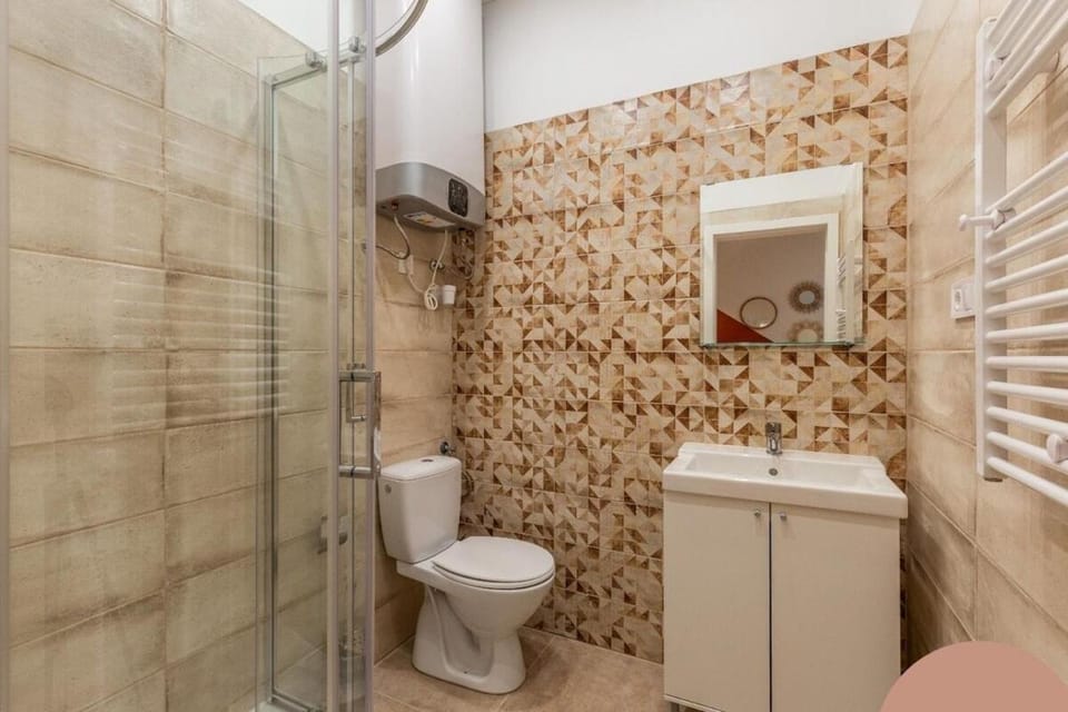 Cute apartment in Akacfa st, Moon Apartment in Budapest