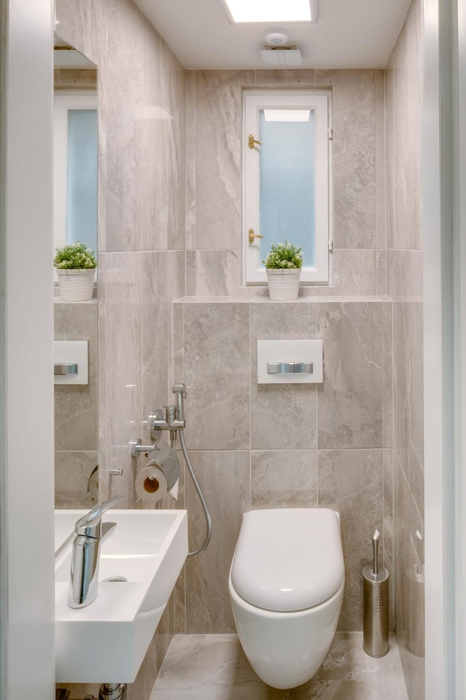 Toilet, Bathroom