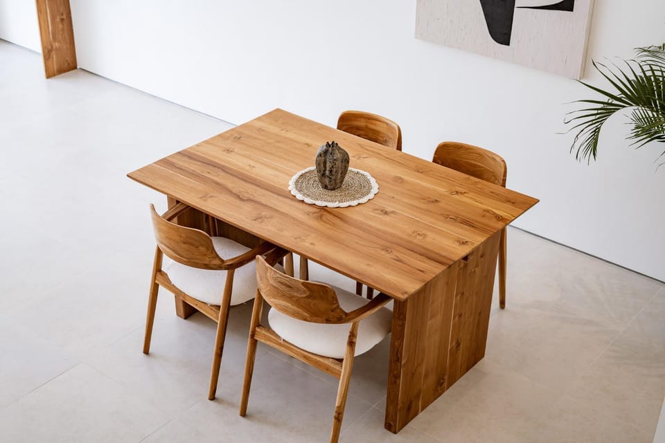Seating area, Dining area