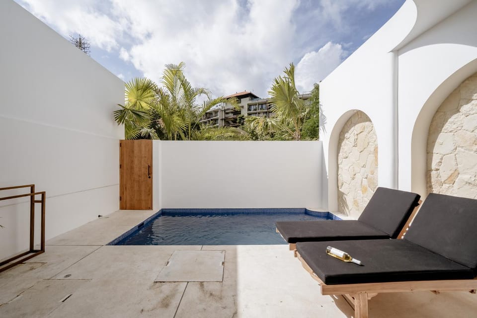 Pool view, Swimming pool, Swimming pool