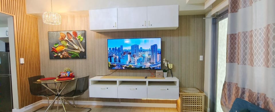 Manhattan plaza tower 1 with balcony,wifi,can cook Apartment hotel in Pasig