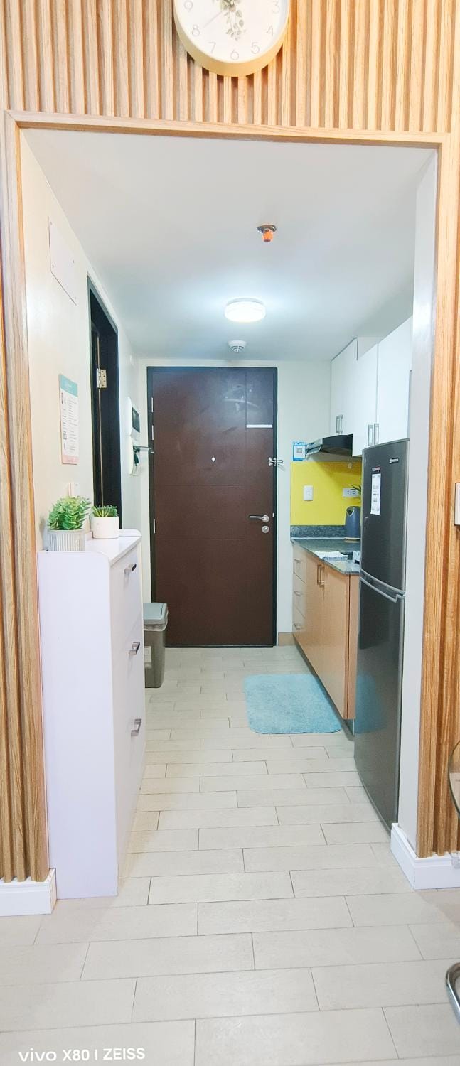 Manhattan plaza tower 1 with balcony,wifi,can cook Apartment hotel in Pasig
