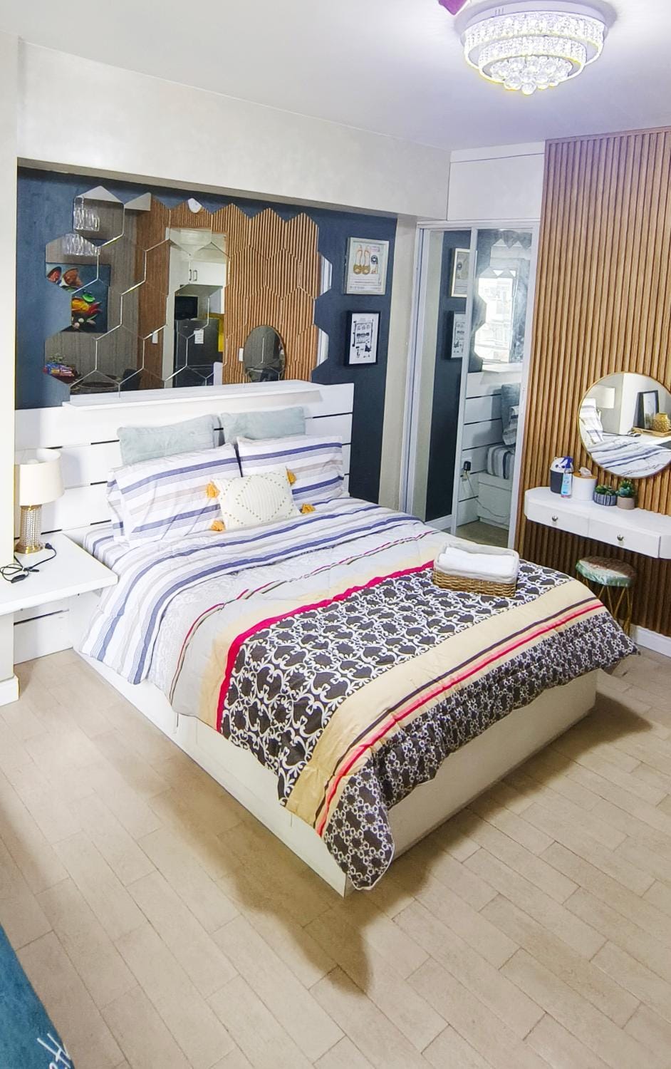 Manhattan plaza tower 1 with balcony,wifi,can cook Apartment hotel in Pasig