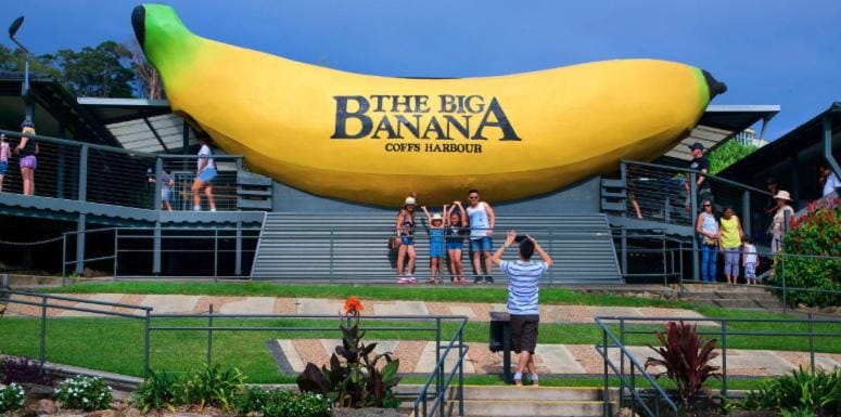 The Break on Diggers - Popular Location, walk to Beach Apartment in Coffs Harbour