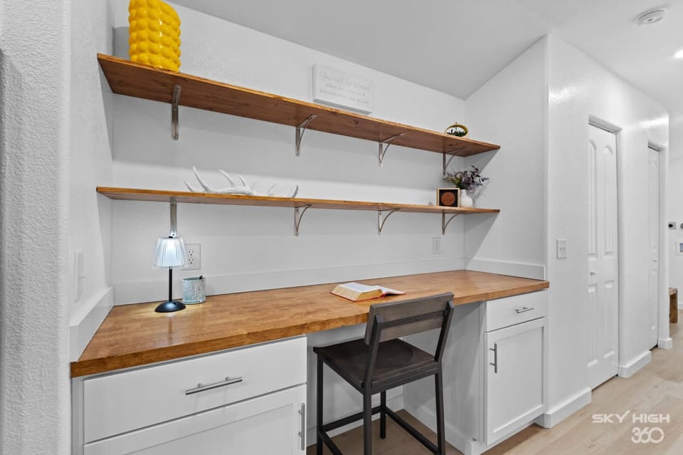 The Daisy- Decatur Family Tiny Home House in Arkansas
