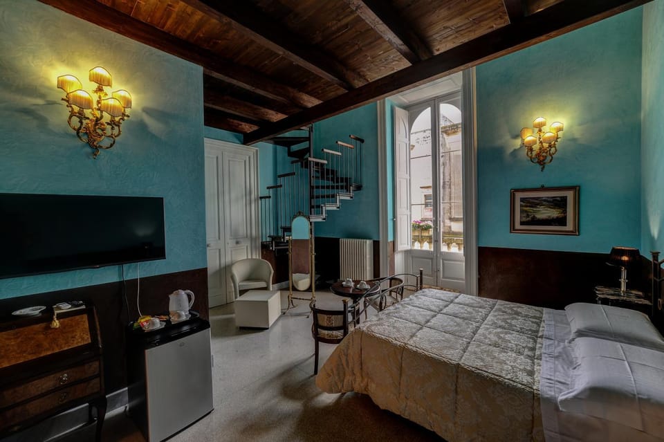 Decorative detail, Bedroom