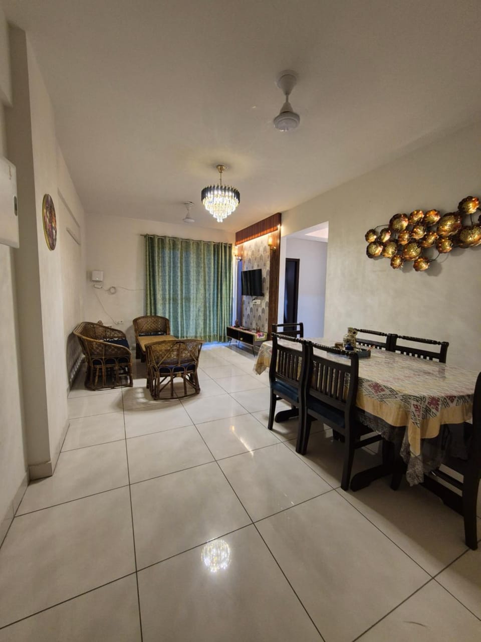 Blue Heron Apartment in Dehradun