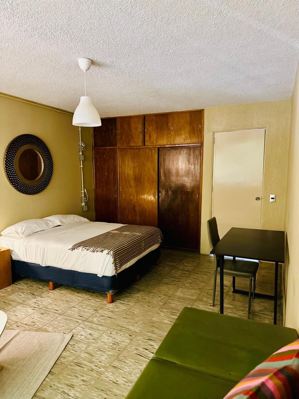 Bed, Photo of the whole room, Seating area, Bedroom, wardrobe