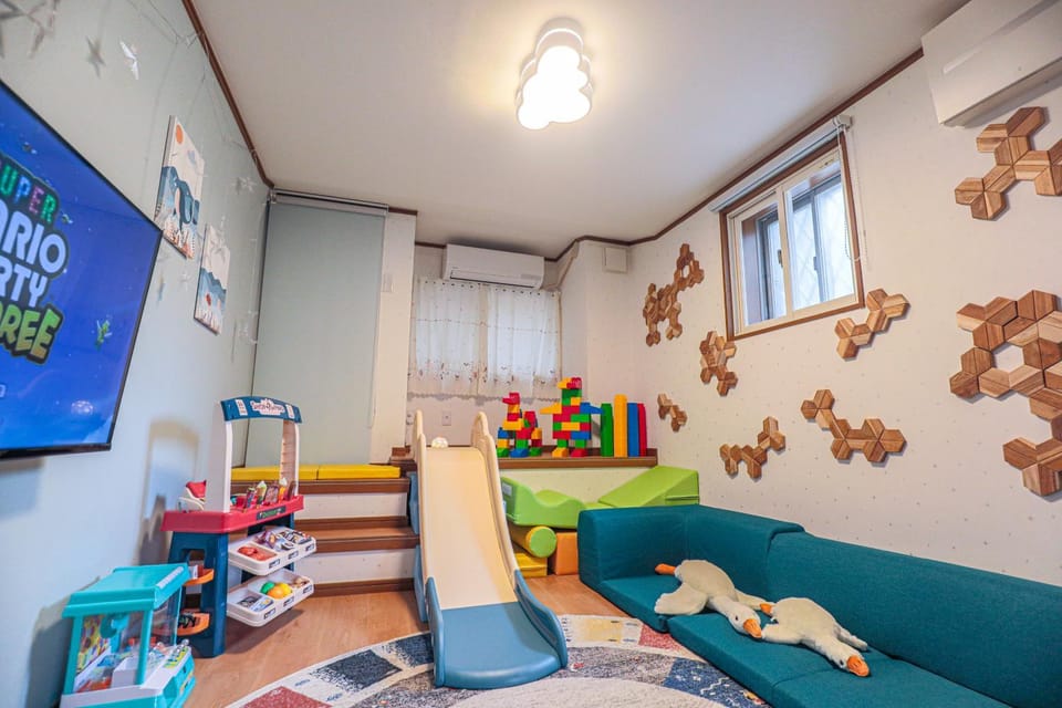 Children play ground, Game Room, TV and multimedia, Living room