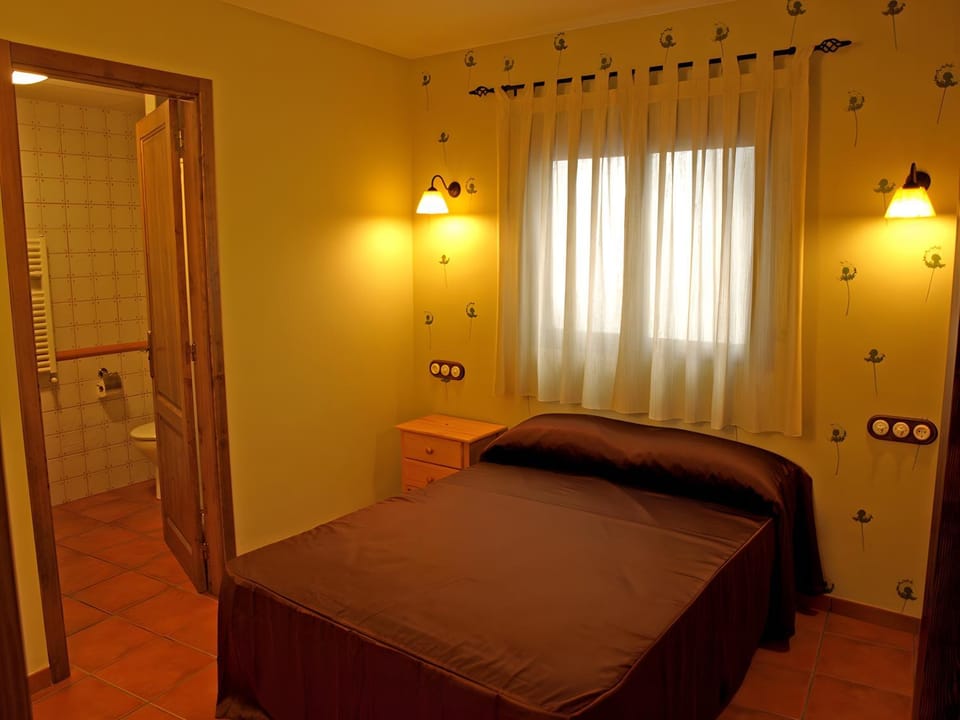 Property building, Living room, Bedroom