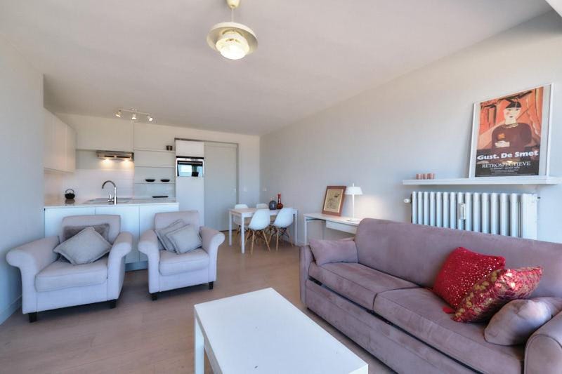 LECOMTE - The Shoreline Collection 15 Apartment in Ostend