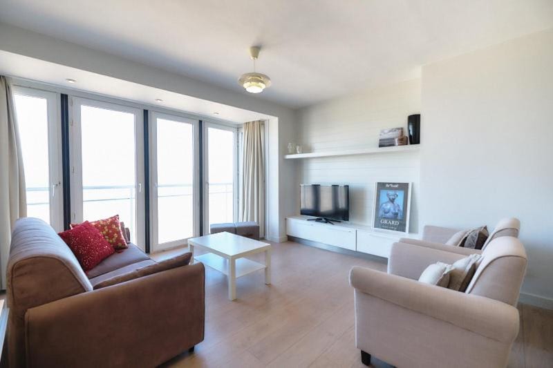 LECOMTE - The Shoreline Collection 15 Apartment in Ostend