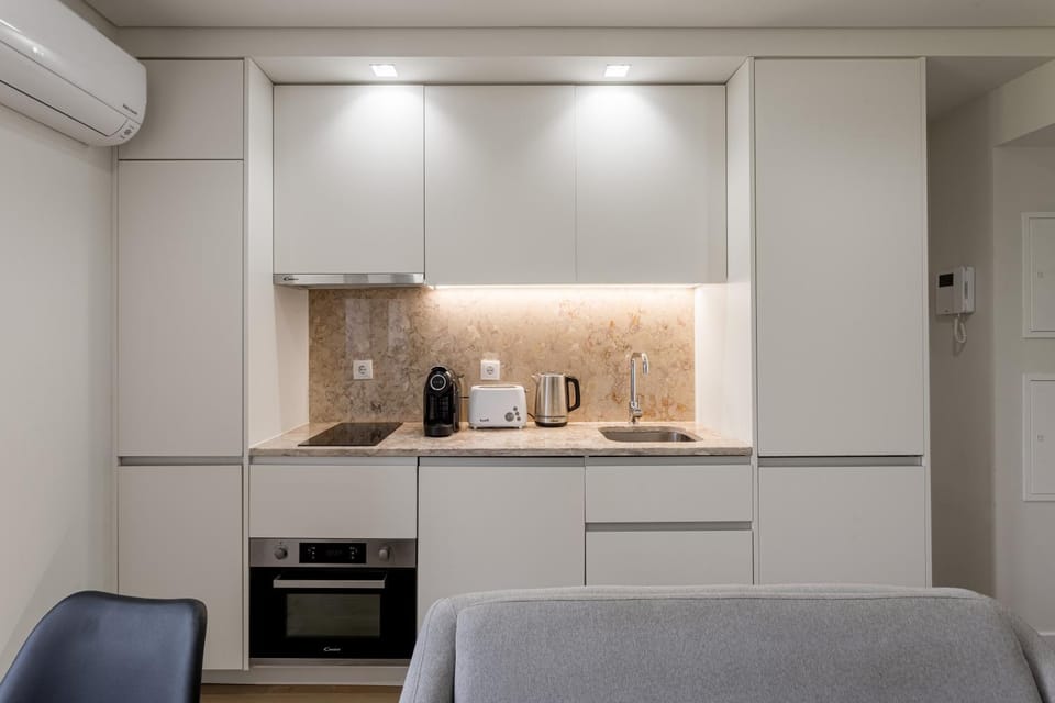 Charm Studio – Lisbon Getaway Apartment in Lisbon