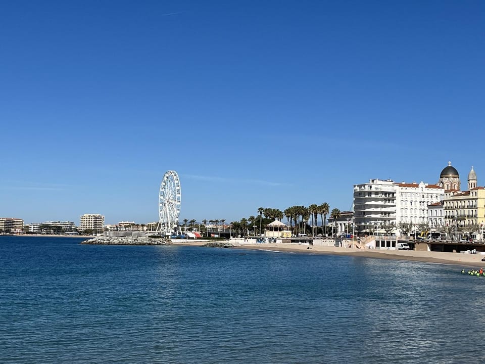 LE FIDJI, T2, 50m2, 4 personnes, proche de tout, c Apartment in Saint-Raphael