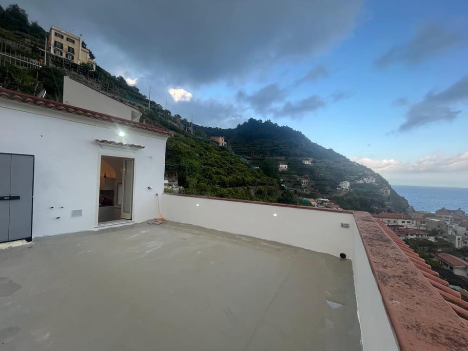 View (from property/room), Balcony/Terrace