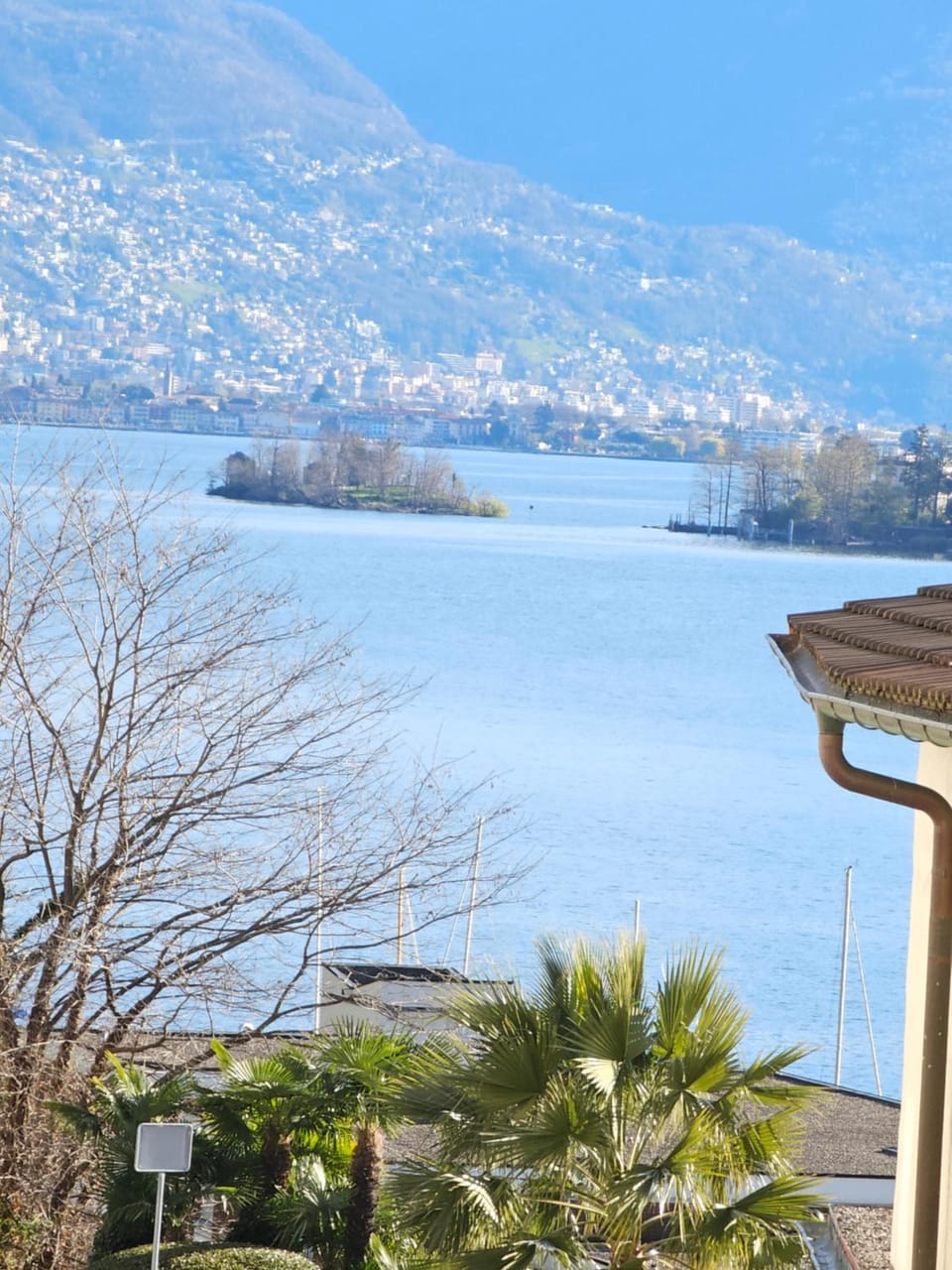 Am See, zentral,ruhig Apartment in Canton of Ticino