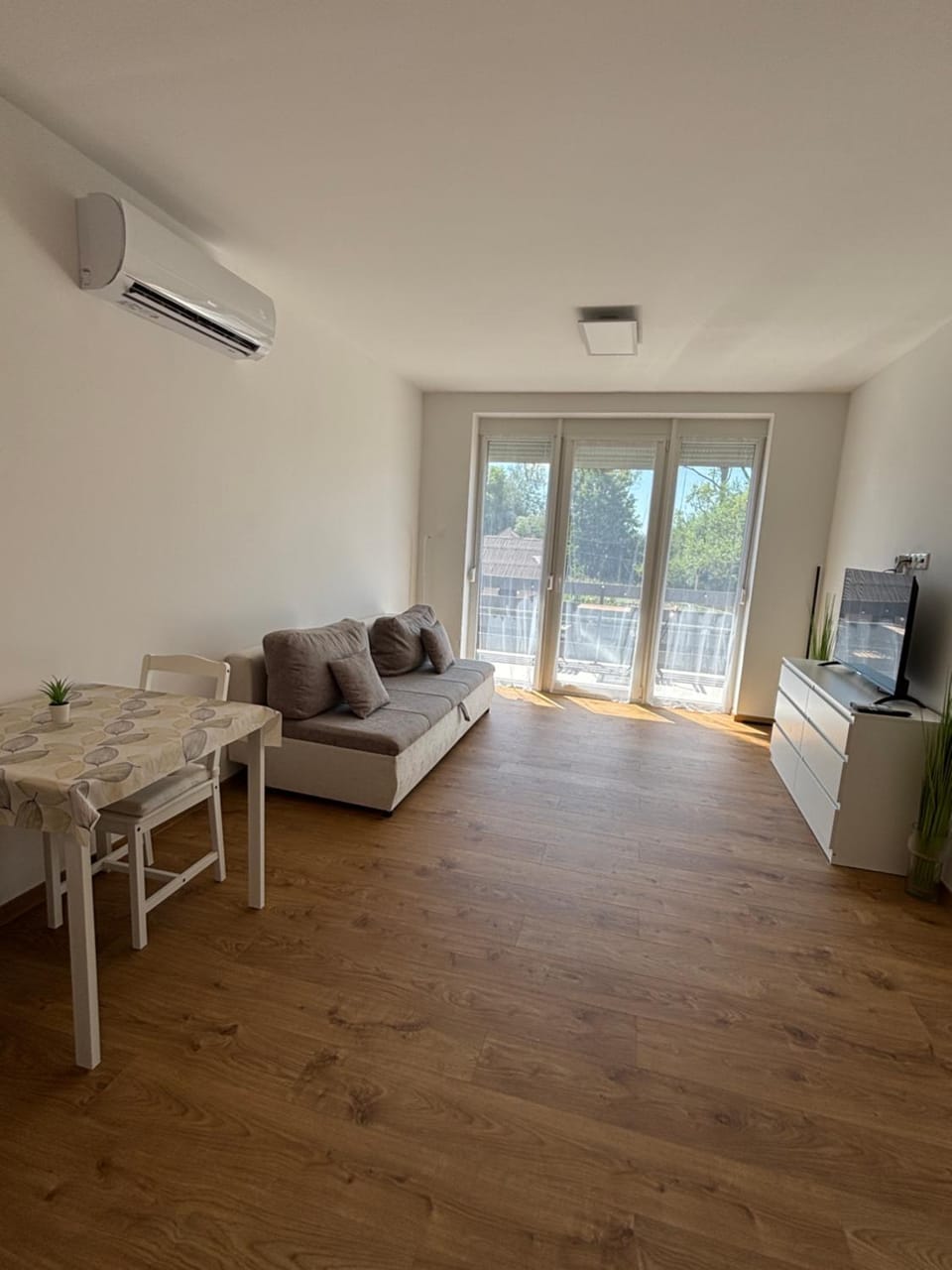 AA Apartman - Balatonboglár Apartment in Hungary