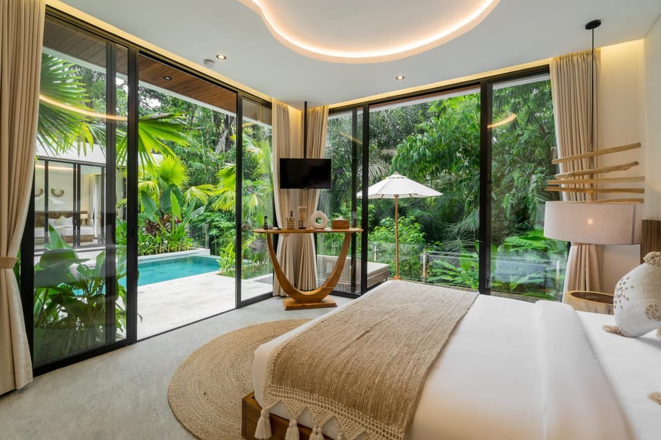 Bed, View (from property/room), Photo of the whole room, Bedroom, Pool view, internet, air conditioner
