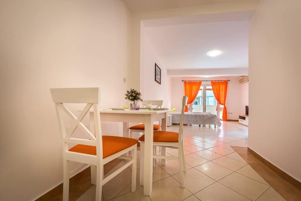 Mango Apartment Petrovac Apartment in Budva Municipality