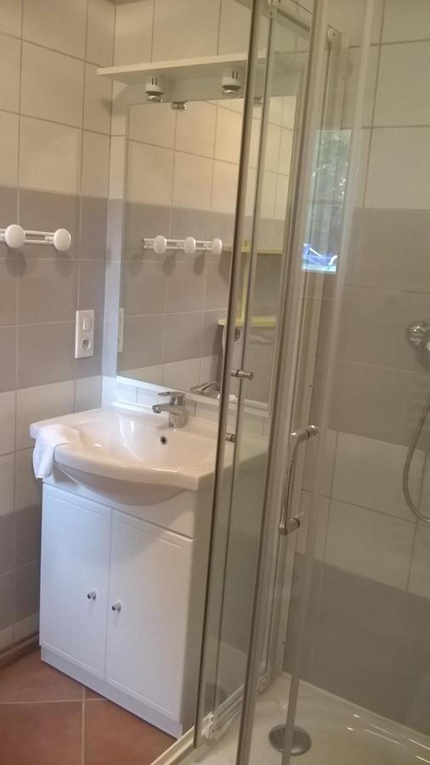 Staff, People, Bathroom, Pets, Family