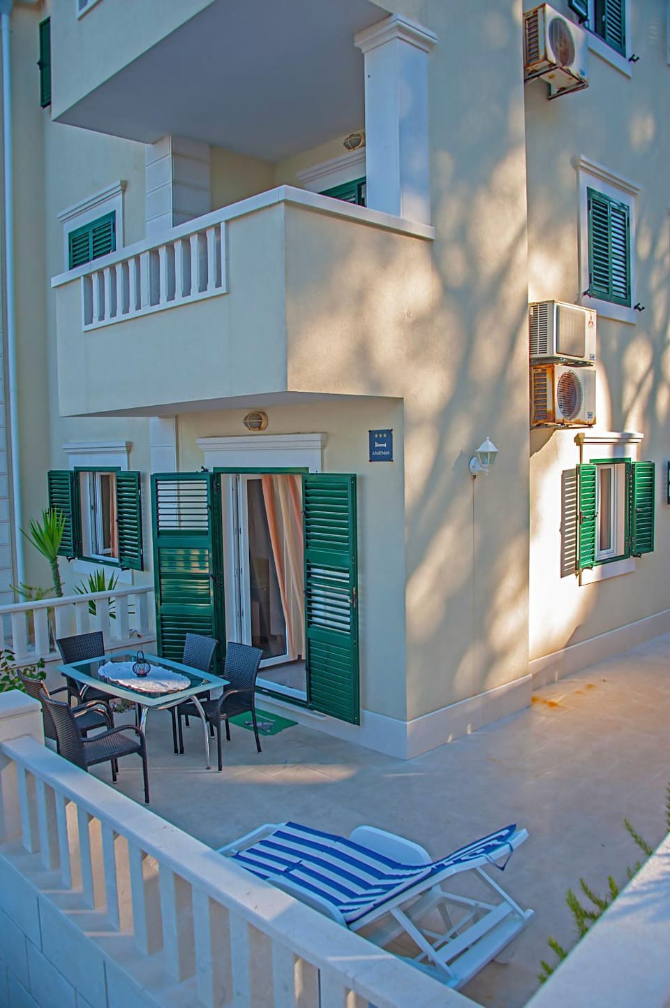 Patio, Balcony/Terrace