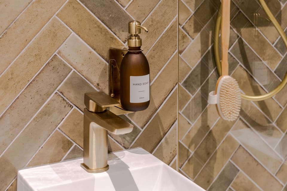Shower, Bathroom, heating