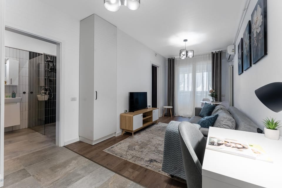 Relax and Cozy Studio- Private Parking - Near Center Apartment in Bucharest