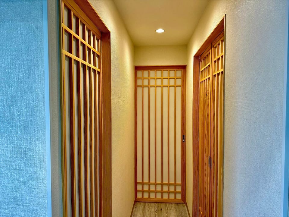 32B Ikebukuro, 3 bedrooms and 1 living room, 7 mins to ST Max 7P 池袋 全新装修 三室一厅 交通中心 车站7分钟 最大7人 直达新宿 涉谷 表参道 品川 池袋 上野 代代木 银座 原宿 Apartment in Shinjuku