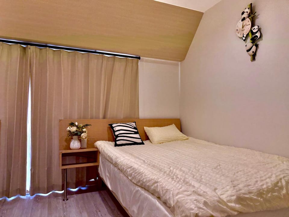 32B Ikebukuro, 3 bedrooms and 1 living room, 7 mins to ST Max 7P 池袋 全新装修 三室一厅 交通中心 车站7分钟 最大7人 直达新宿 涉谷 表参道 品川 池袋 上野 代代木 银座 原宿 Apartment in Shinjuku