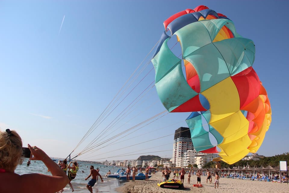 Sea view, Entertainment