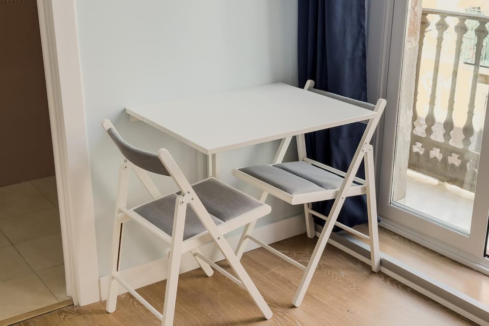 Habitación 1 NOU DE LA RAMBLA Vacation rental in Barcelona