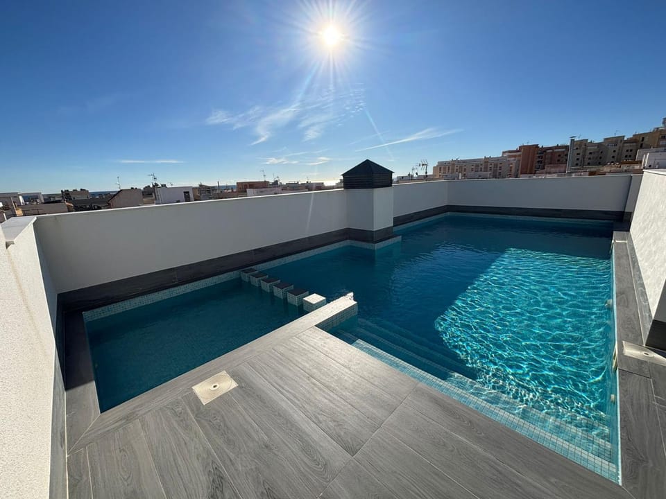 Pool view, Swimming pool
